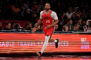 名记:热火仅用李凯尔+乐福就换回差点进全明星的鲍威尔 难以置信