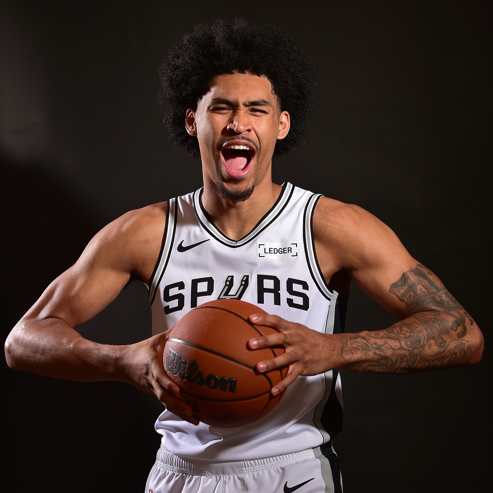 状元VS榜眼!美记:哈珀今天将出战与独行侠的夏联 有时间限制