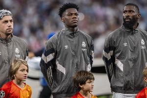 阿斯报:后腰中卫灵活切换,琼阿梅尼在阿隆索麾下成为后防核心