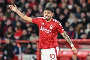 罗马诺:热刺正式就怀特与诺丁汉森林接触 球员对转会持开放态度