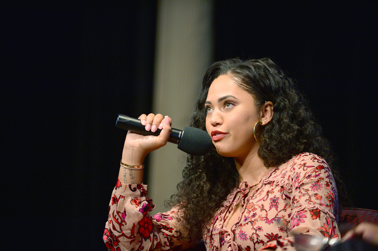 九游官网入口-已婚女性如何重拾事业自信与人生意义