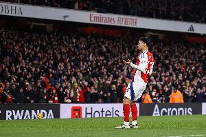 恩瓦内里是本季五大联赛参与10粒进球第二年轻球员,仅次于亚马尔